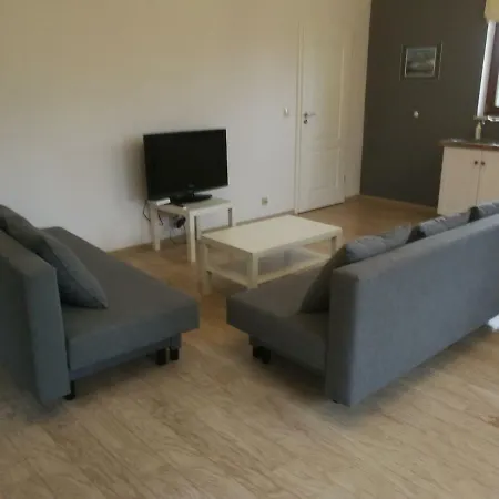 W Gorach Stolowych * シュチトナ