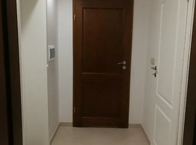 W Gorach Stolowych * Szczytna