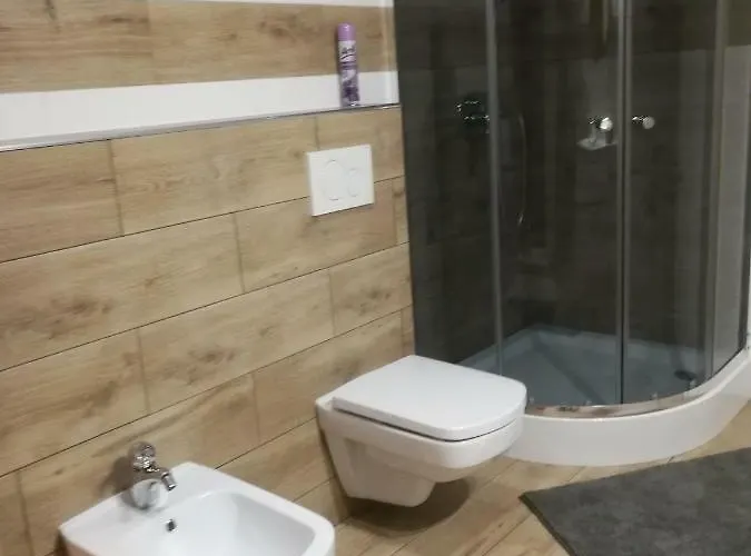 W Gorach Stolowych Szczytna