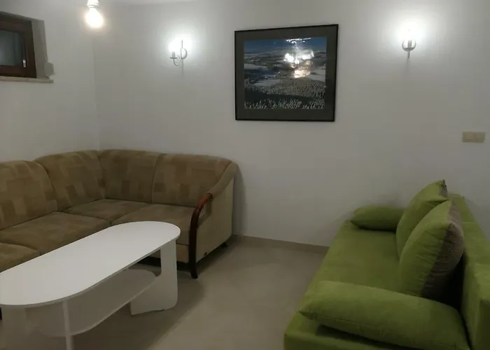 W Gorach Stolowych Szczytna